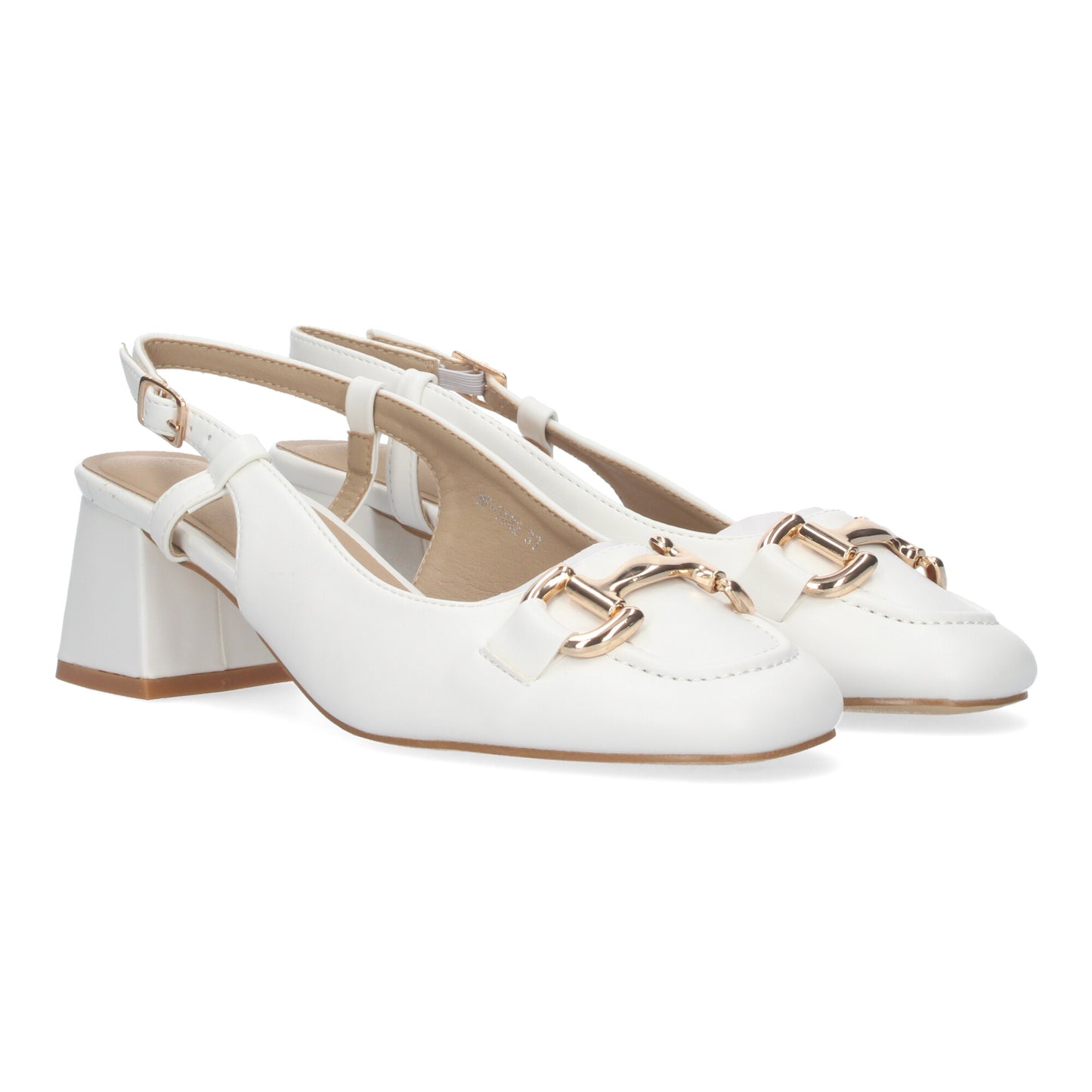 Court Style Heel Shoes with Buckle Closure