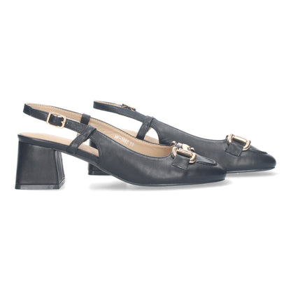 Court Style Heel Shoes with Buckle Closure